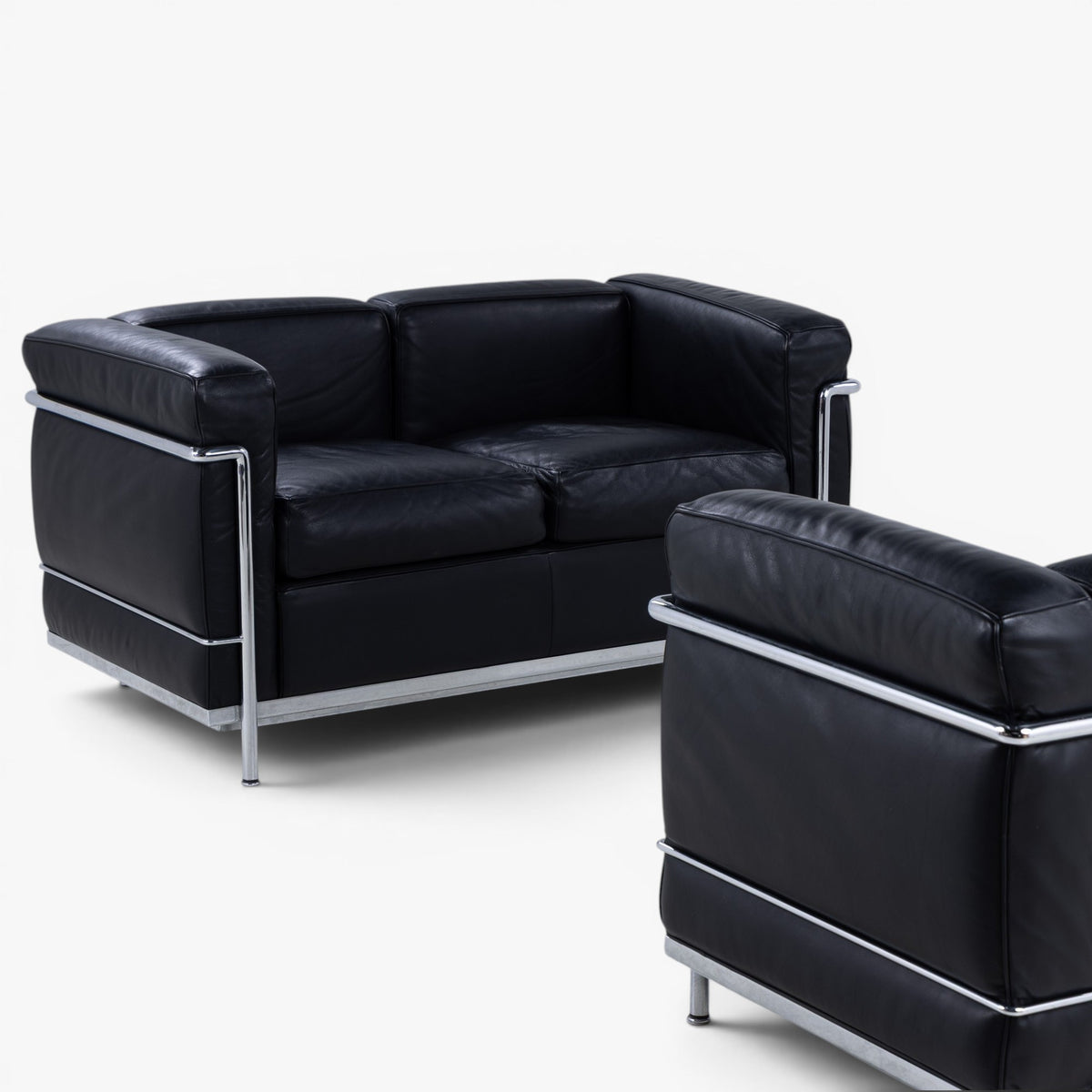 LC 2 - 2 seater sofa in black leather