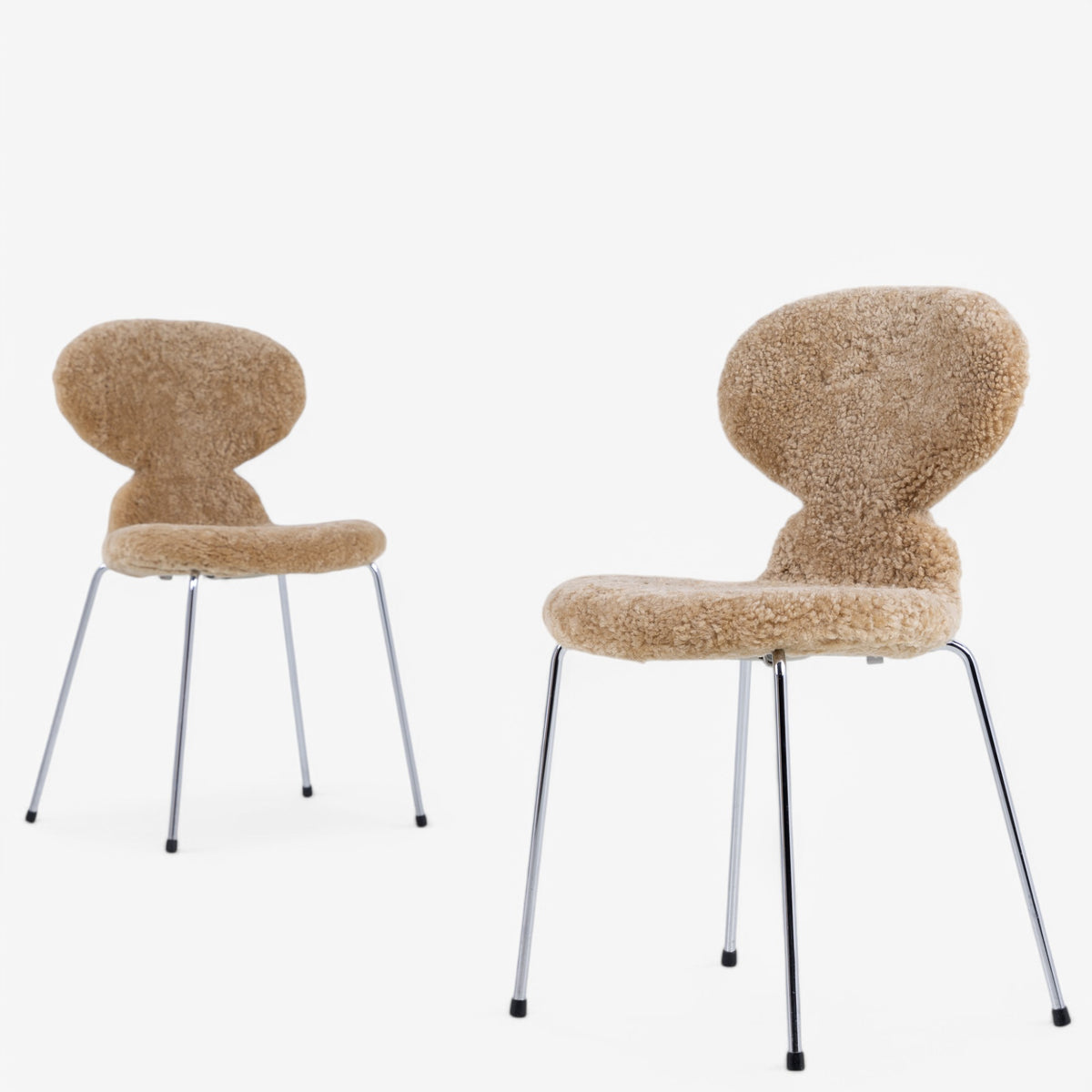 AJ 3100 - Myrestol i Honey-lammeskind