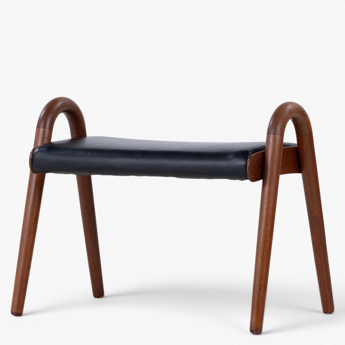 Taburet i teak