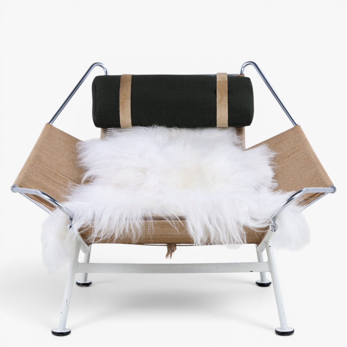 GE 225 - 'Flag Halyard Chair' w. white lacquered frame