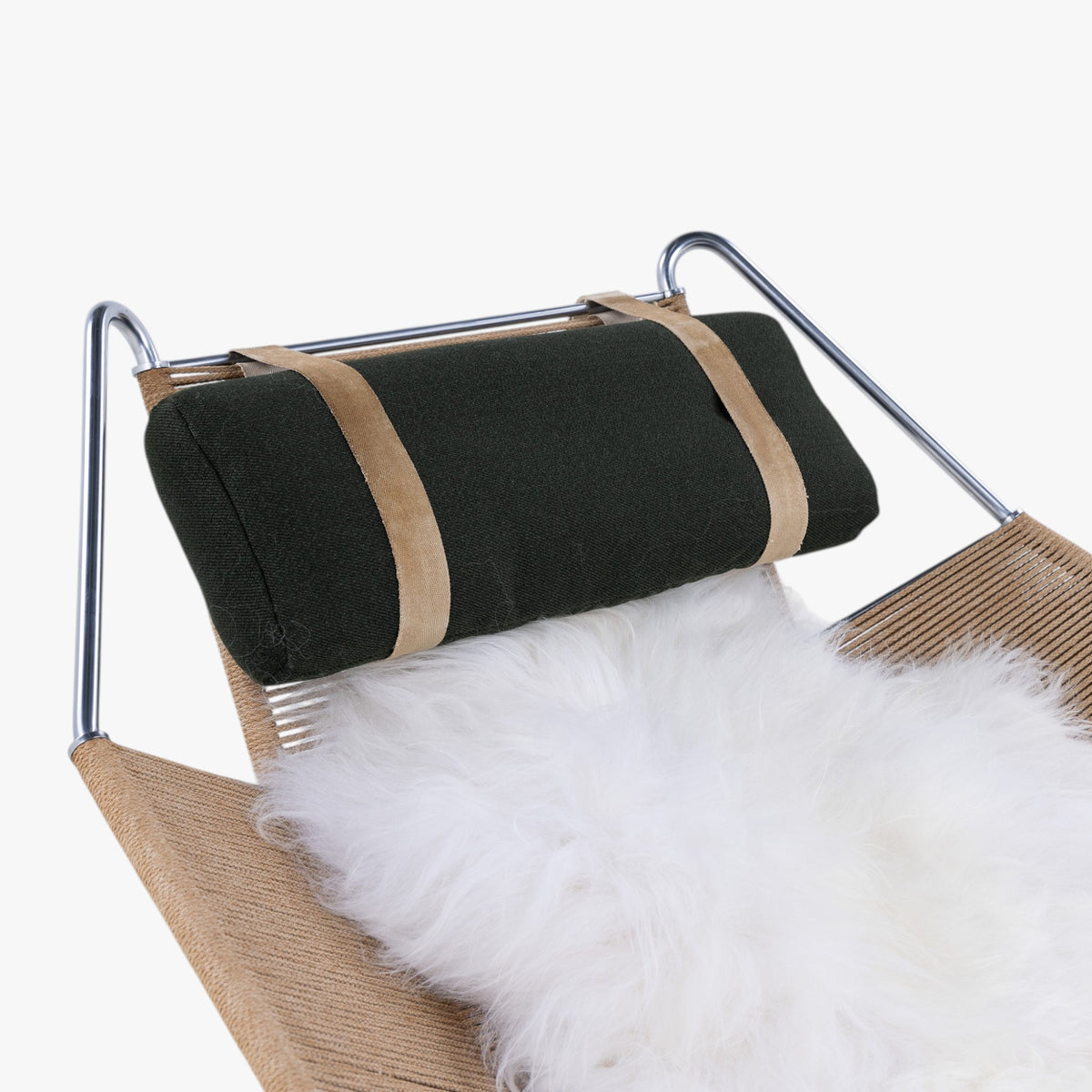 GE 225 - 'Flag Halyard Chair' w. white lacquered frame