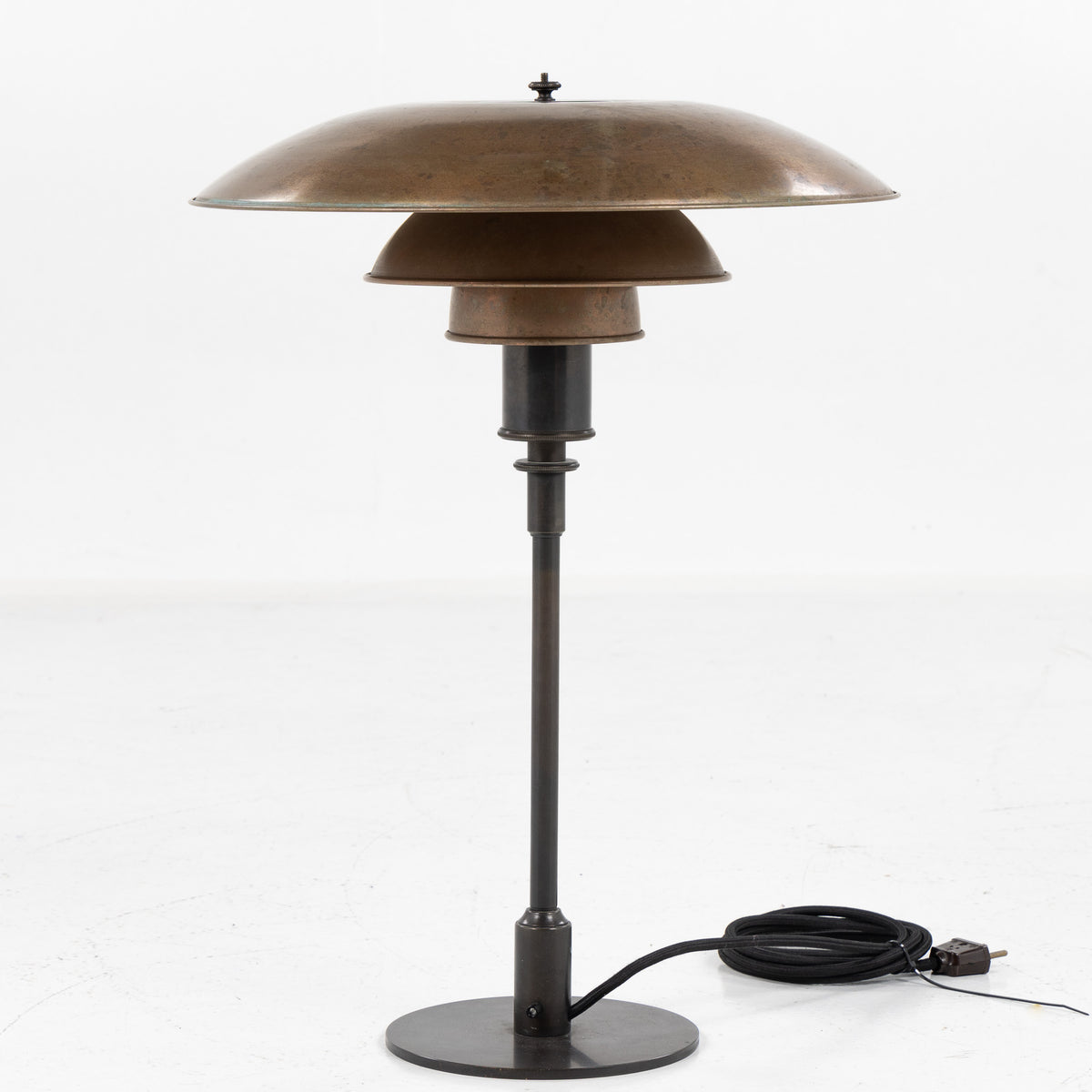 PH 4/3 - Bordlampe i messing