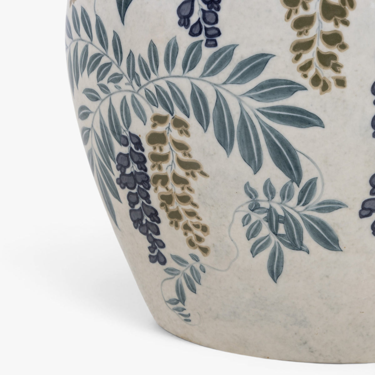 Large floor vase in porcelain
