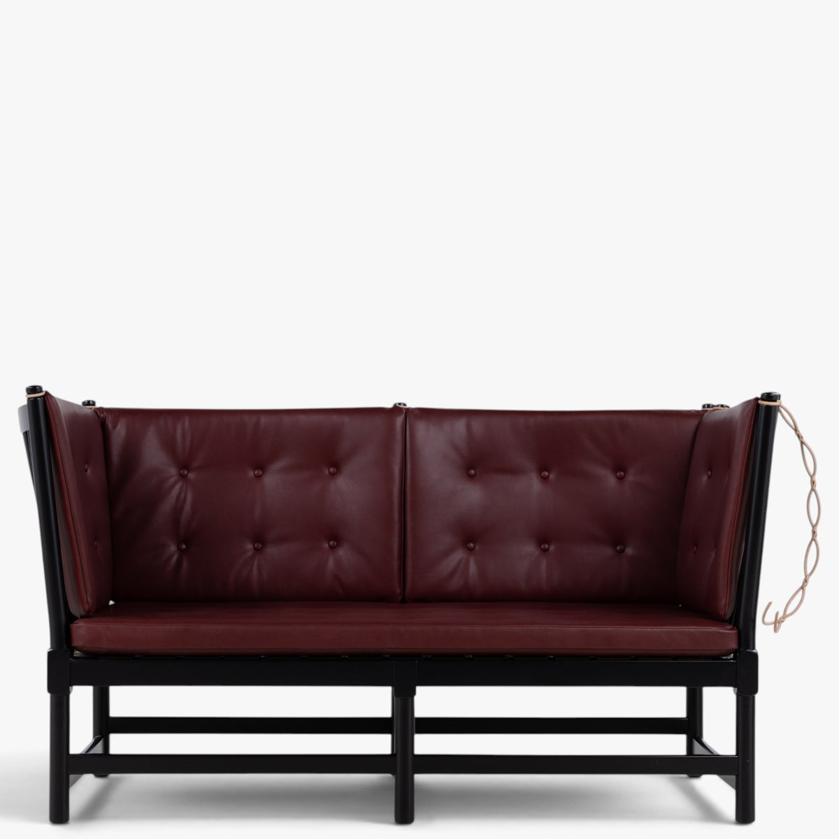 BM 1789 - Spoke-back sofa in Elegance leather