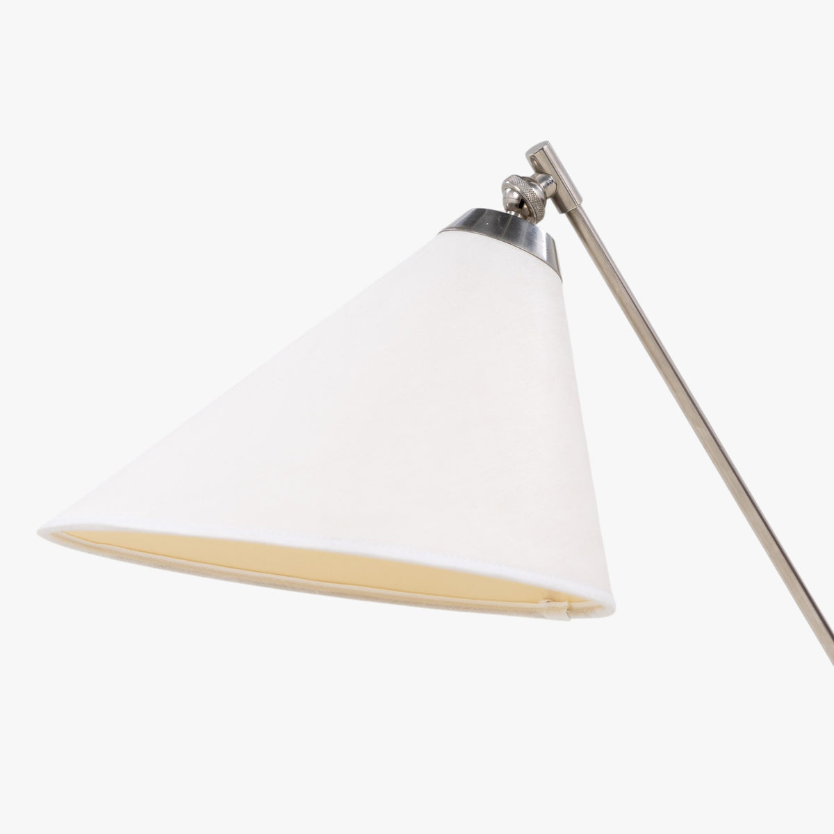 Bordlampe i forniklet metal