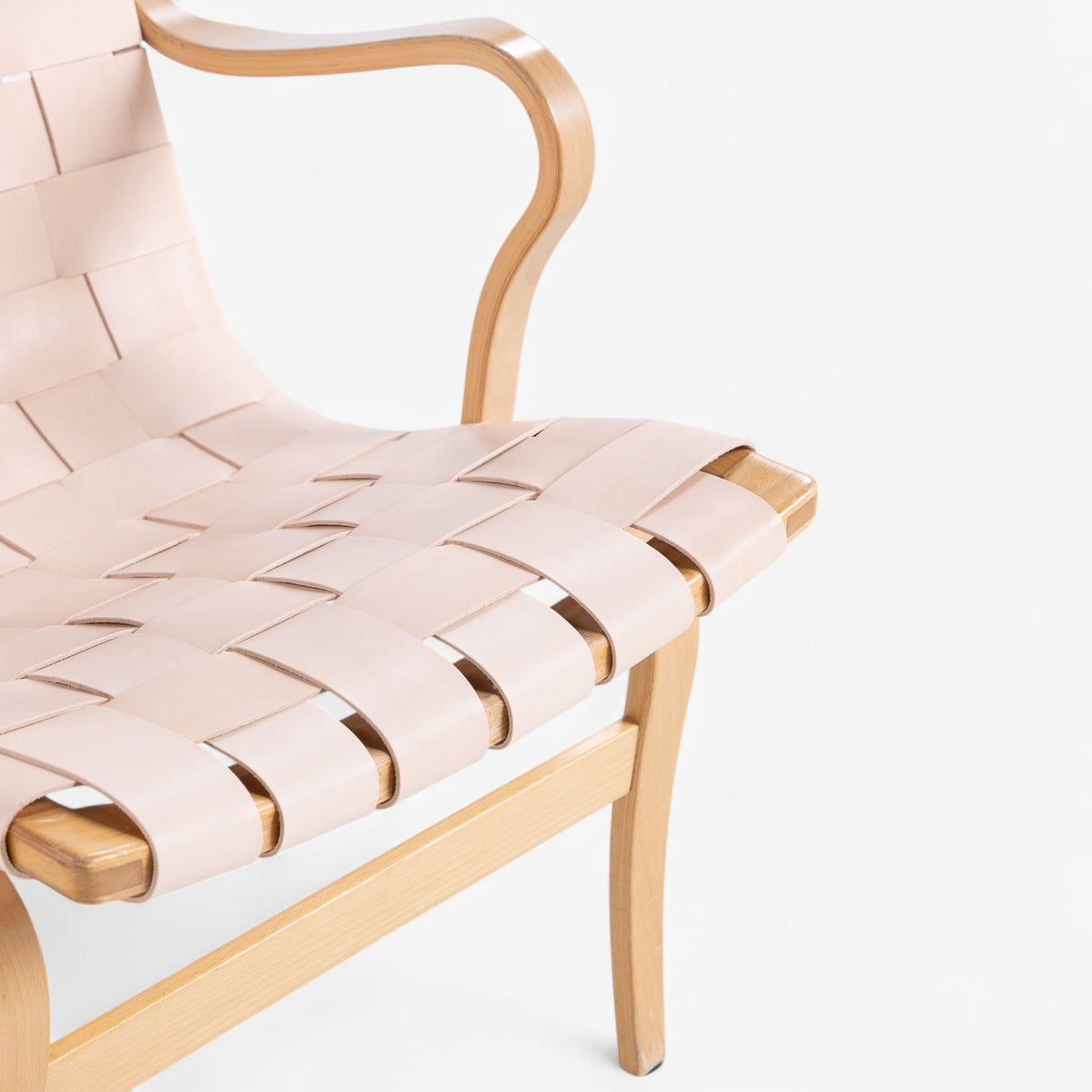 Eva' easy chair in beech