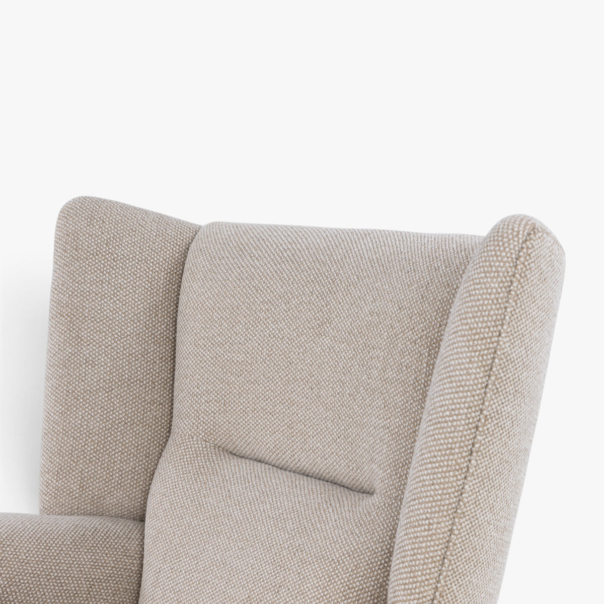 AP 69 – Rare 'Mega Papa Bear Chair'