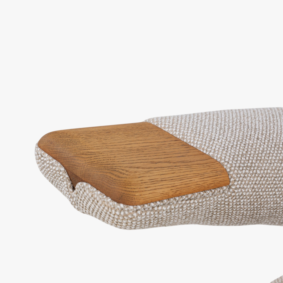 AP 69 – Rare 'Mega Papa Bear Chair'