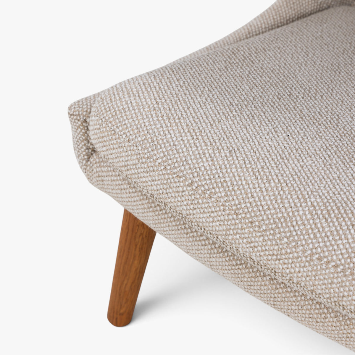 AP 69 – Rare 'Mega Papa Bear Chair'