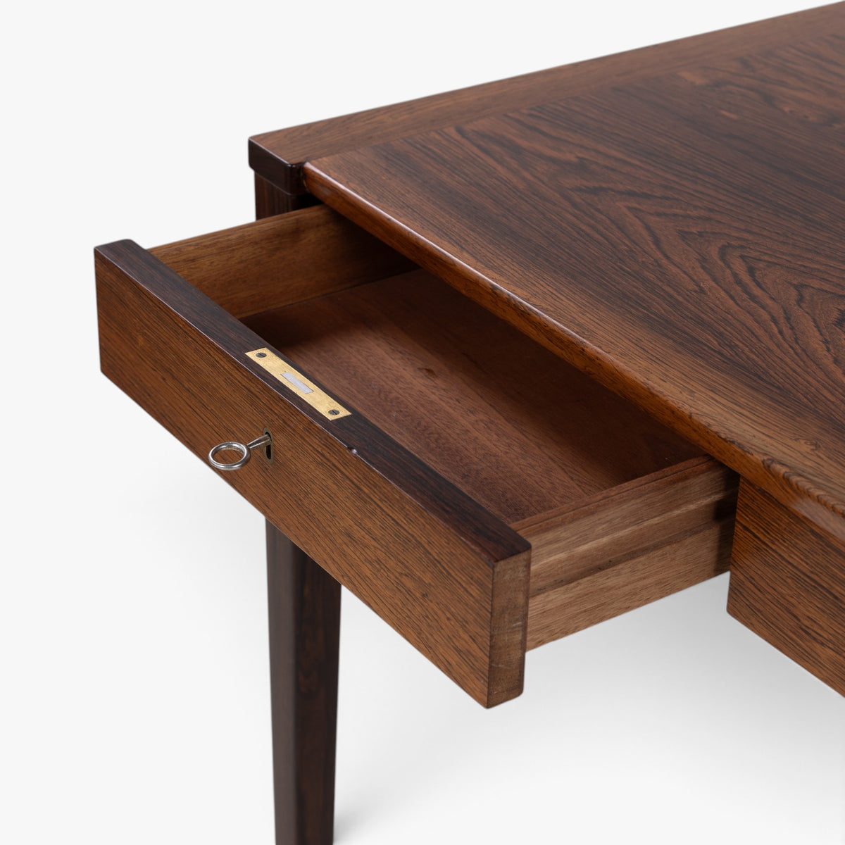 Desk in rosewood