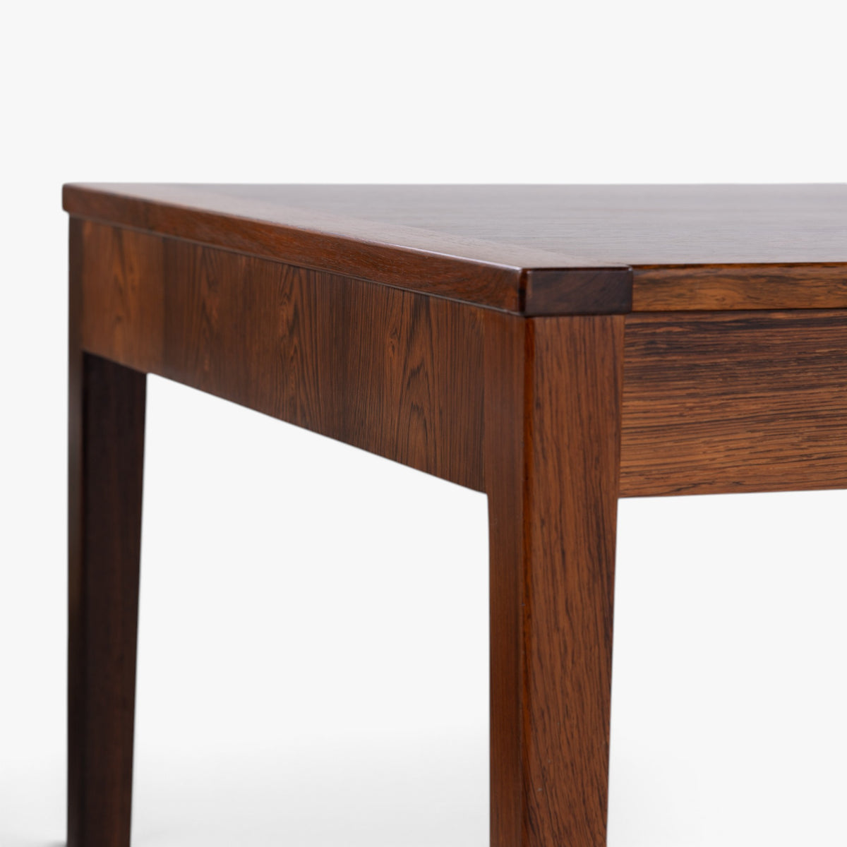 Desk in rosewood