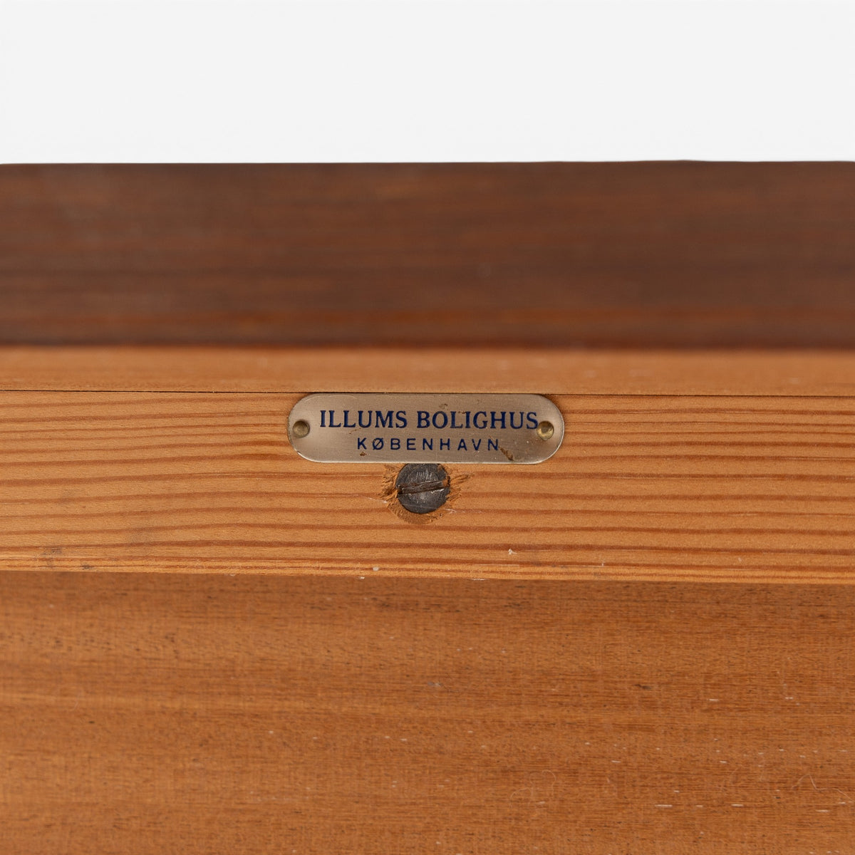 Desk in rosewood