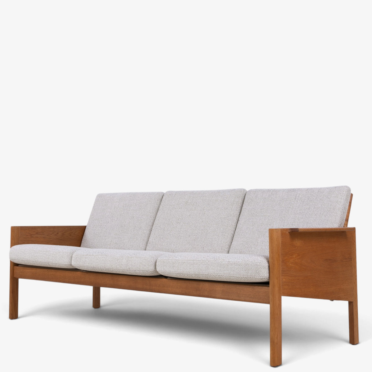 Sofa in oak