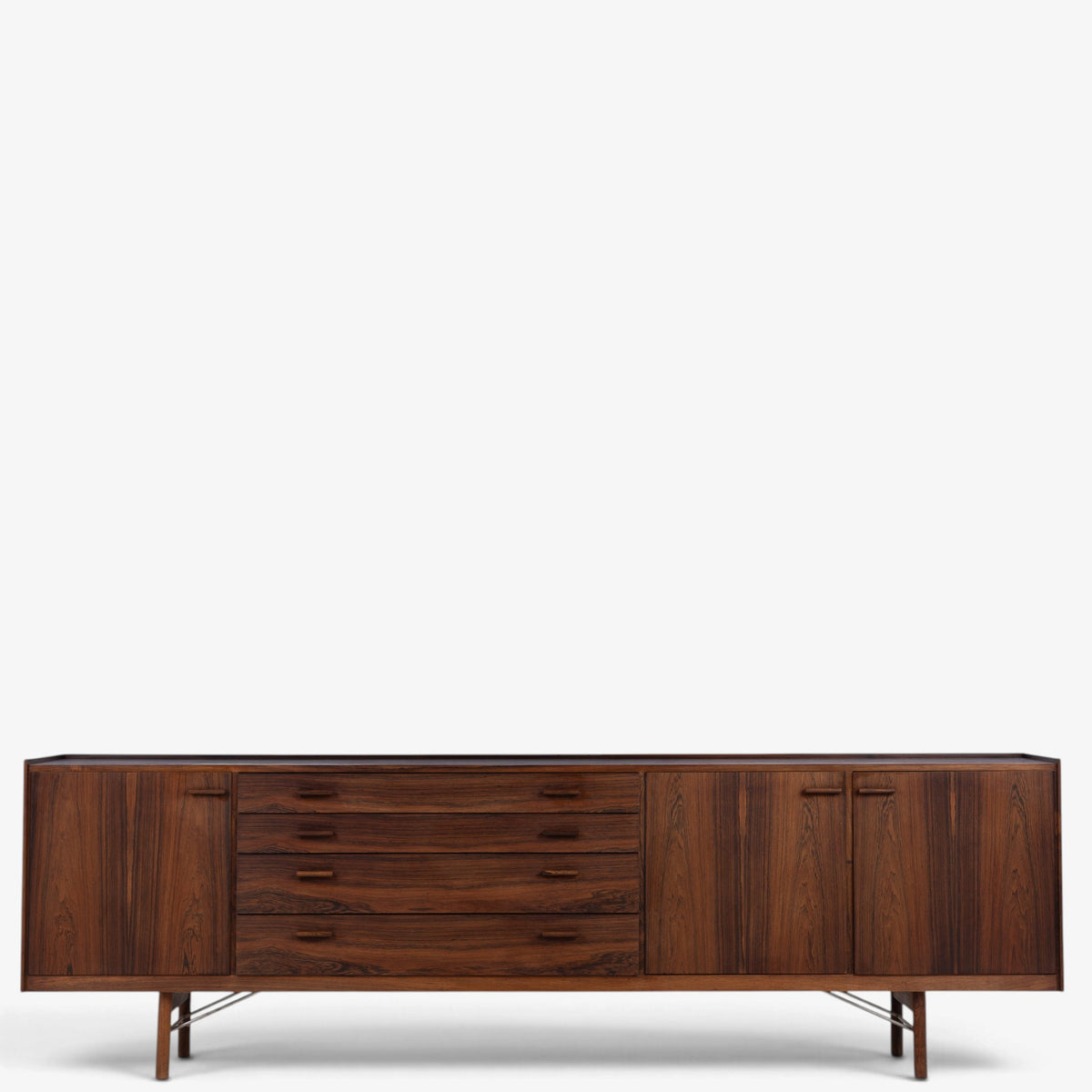 Sideboard in rosewood