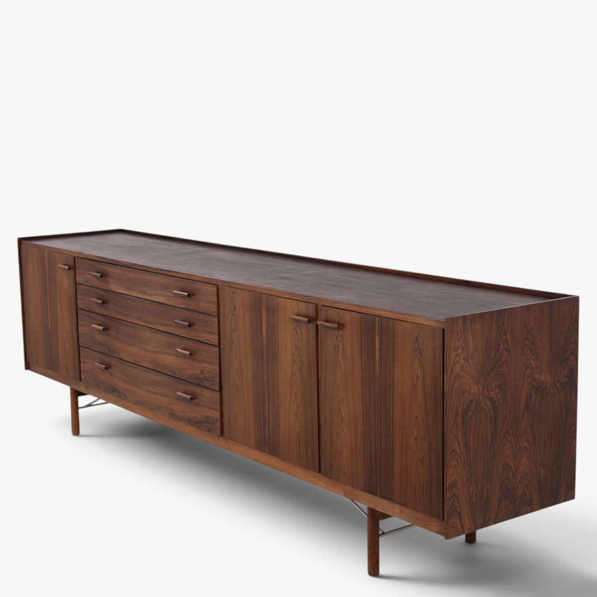 Sideboard in rosewood