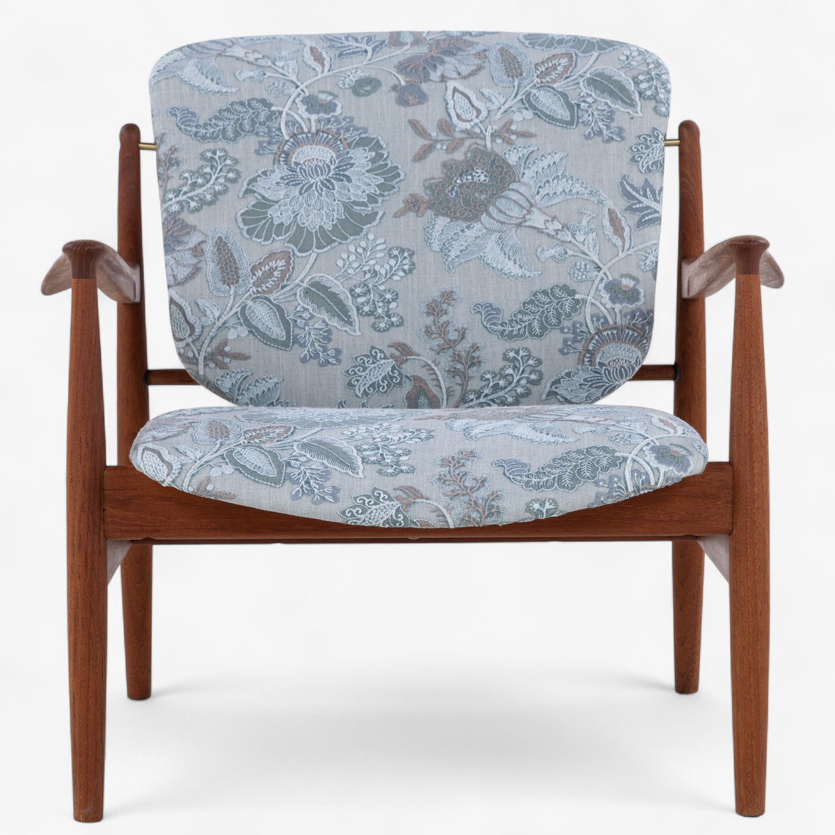 FD 136 - 'France Chair' in teak