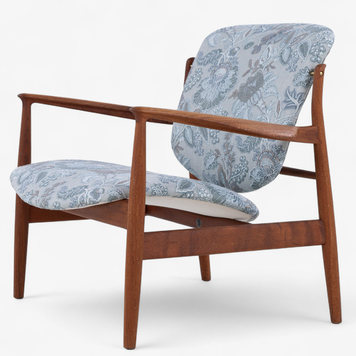 FD 136 - 'France Chair' in teak