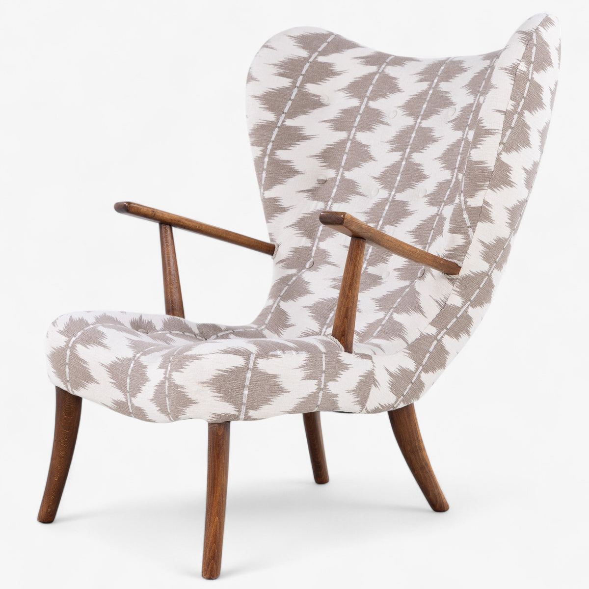 Pragh' easy chair in beech