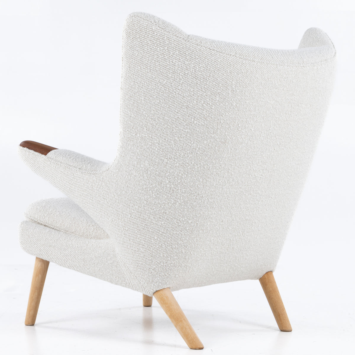 AP 19 - Papa bear chair in new textile