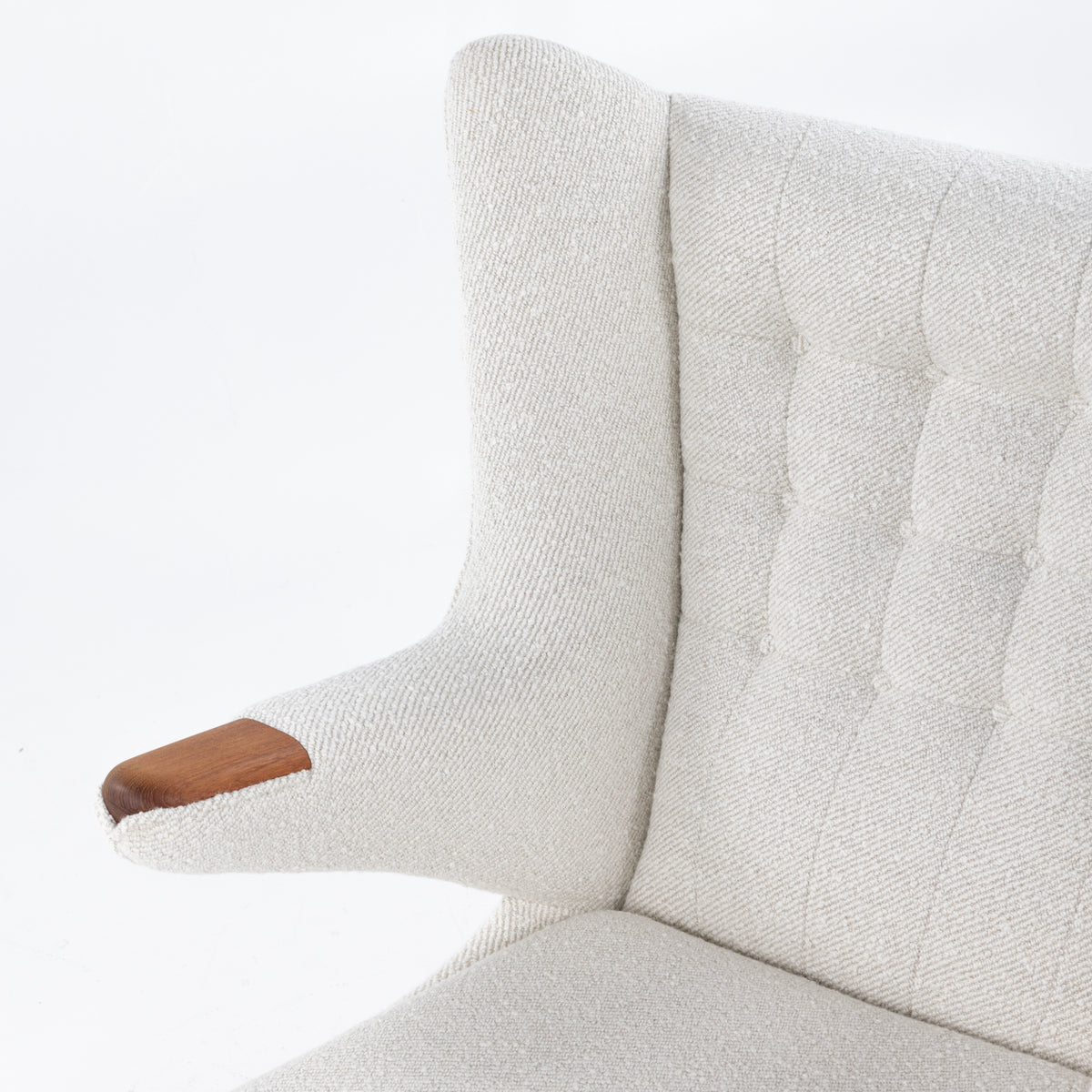 AP 19 - Papa bear chair in new textile