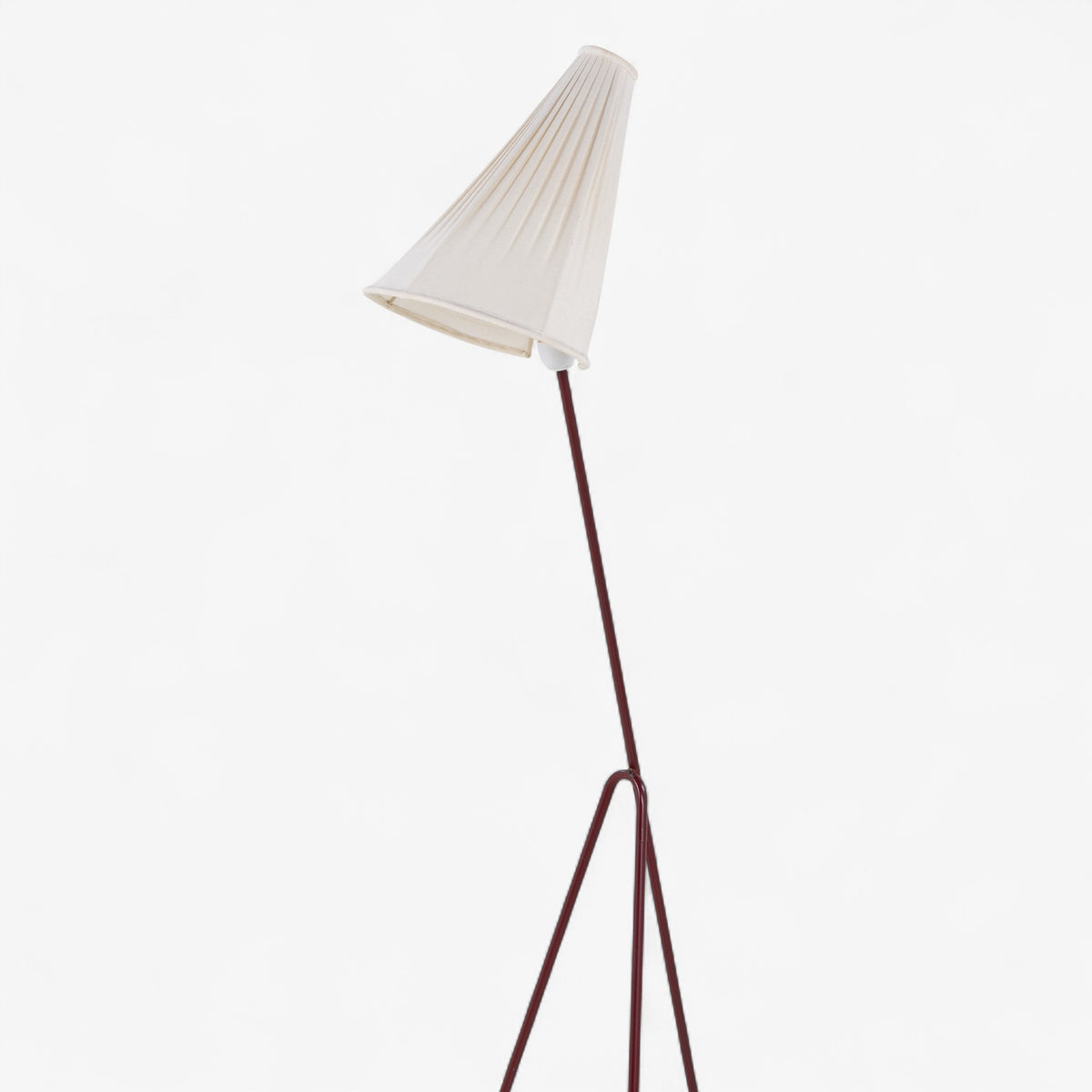 Floor lamp in red lacquered metal