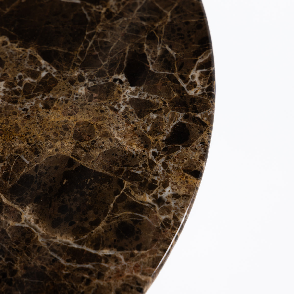 Saarinen Round sidebord i brunt marmor