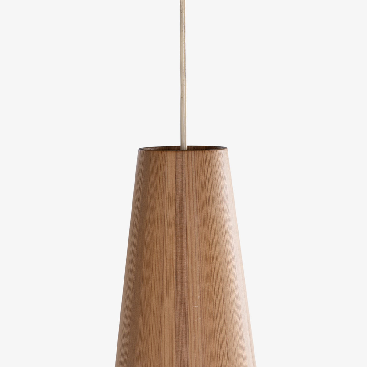 Pendant in pine