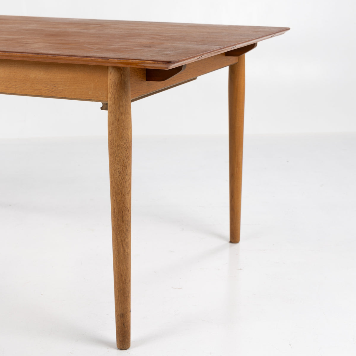 Spisebord i teak