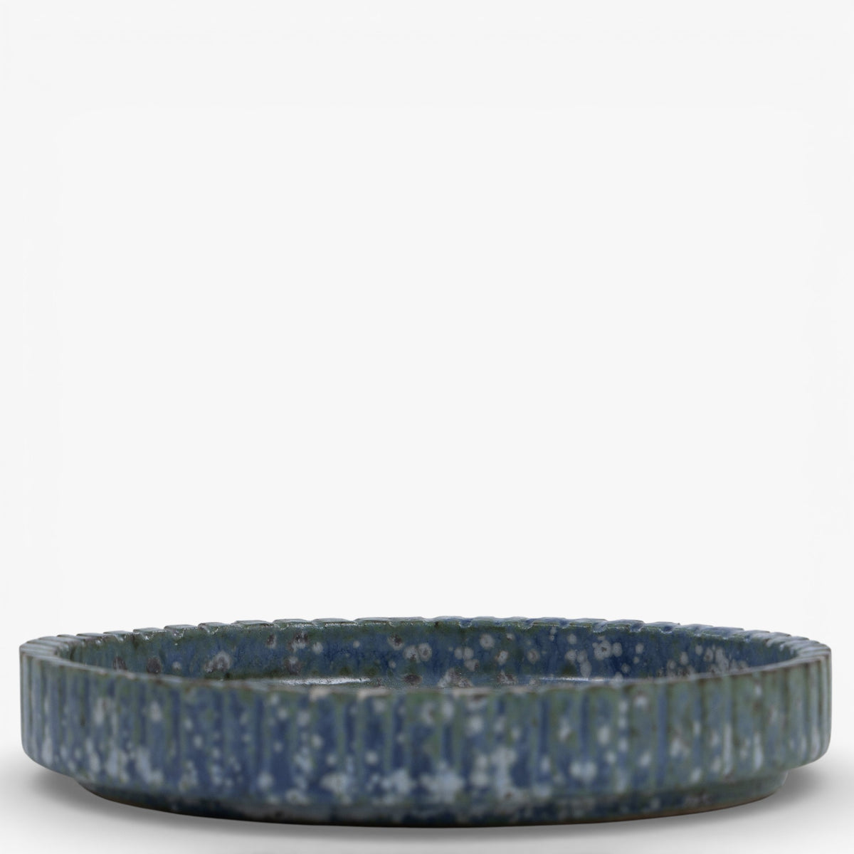 Dish in stoneware