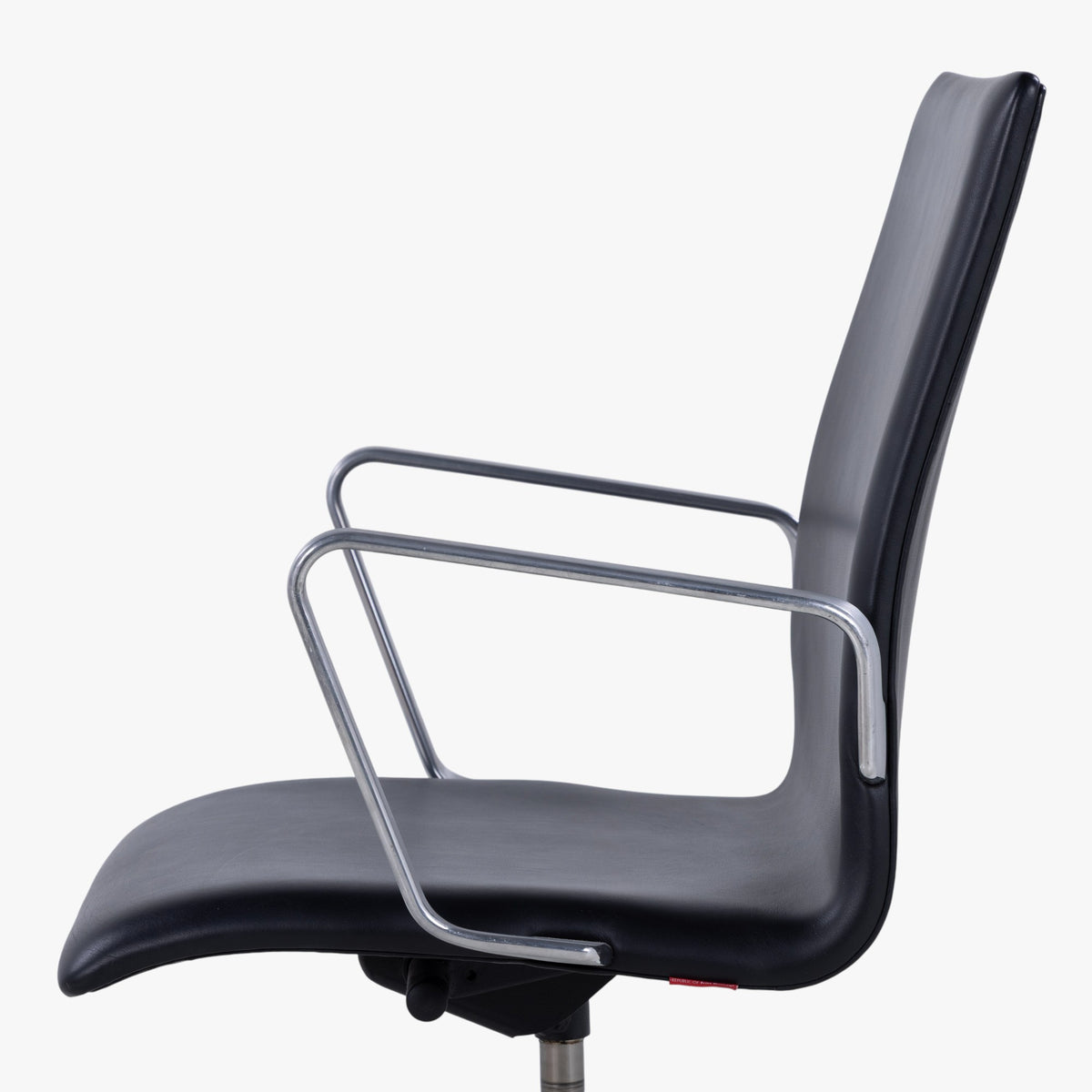 AJ 3291 - Office chair in black leather