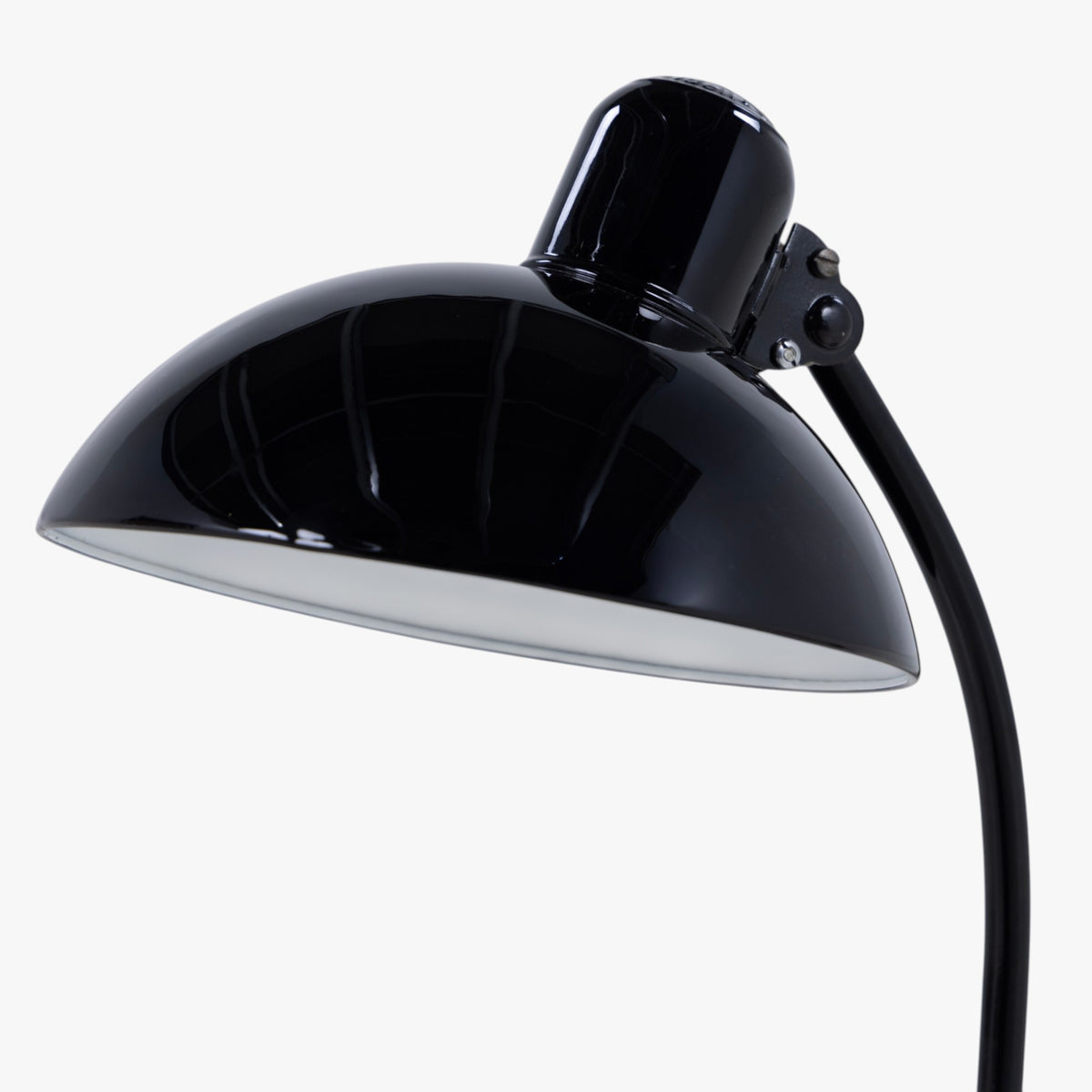 Table lamp in black metal