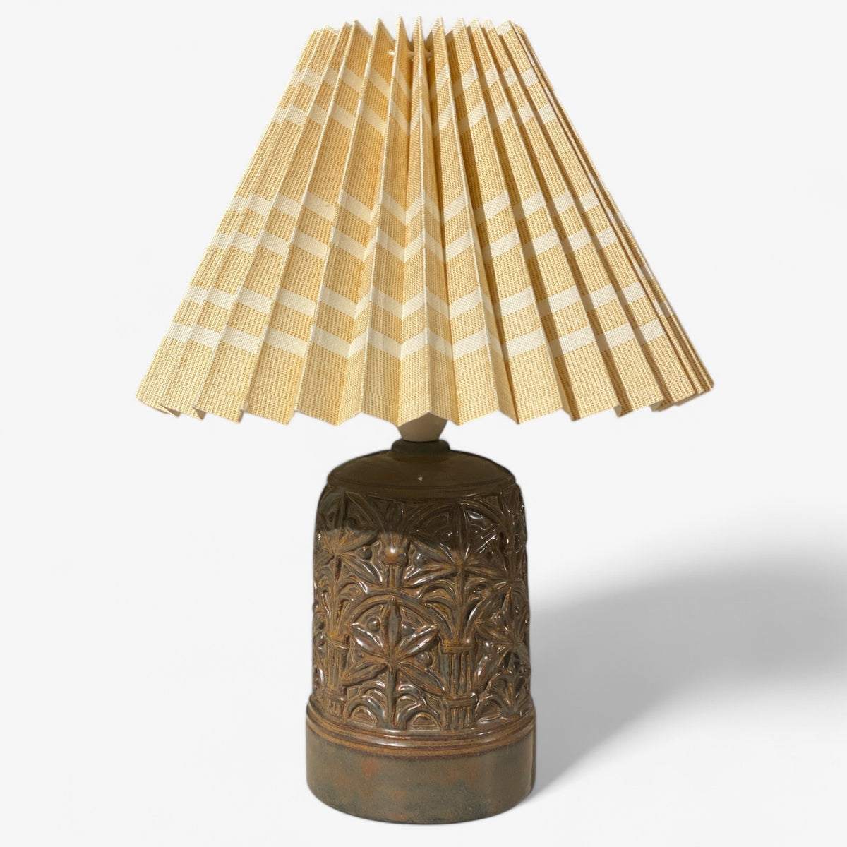 Bordlampe i stentøj