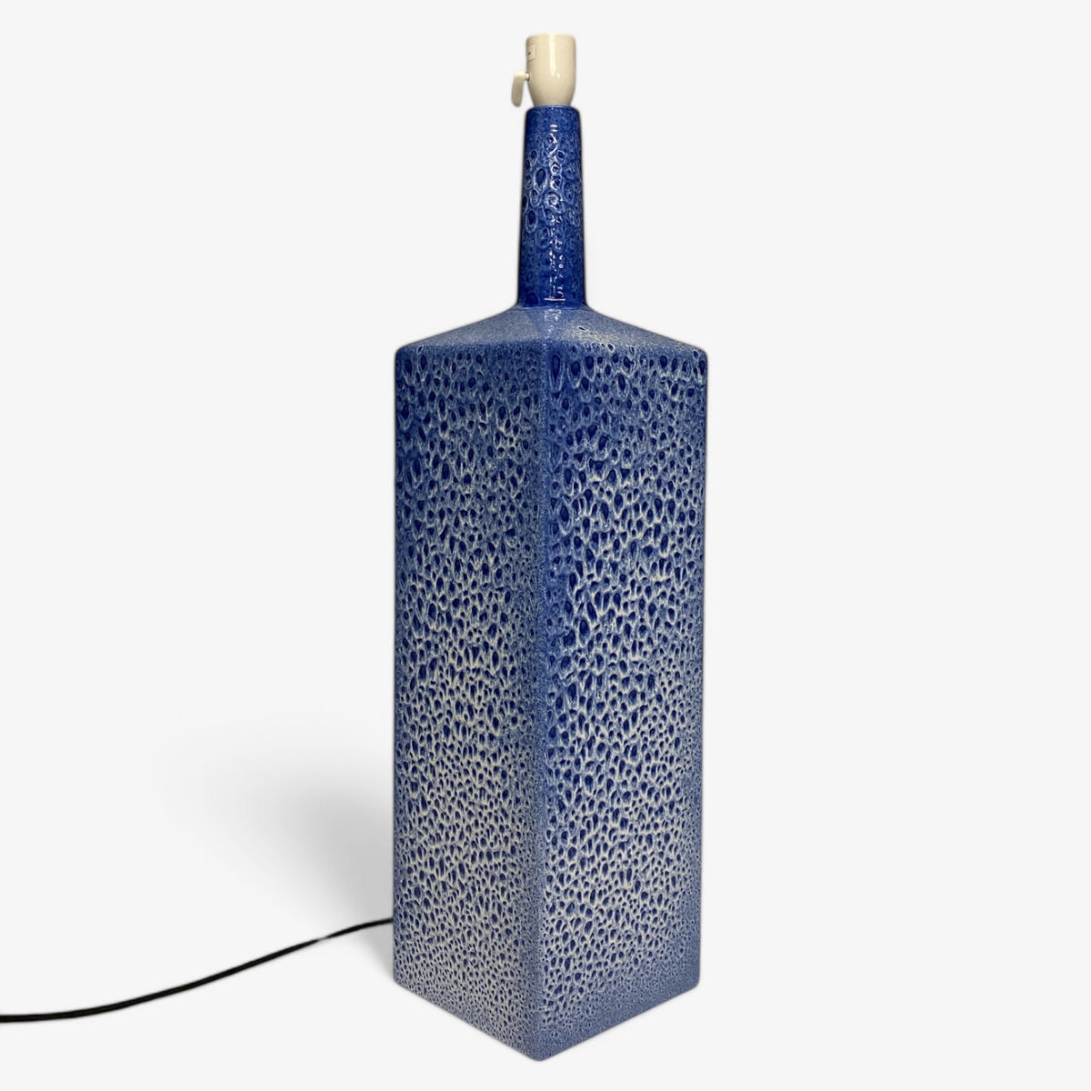Bordlampe i keramik