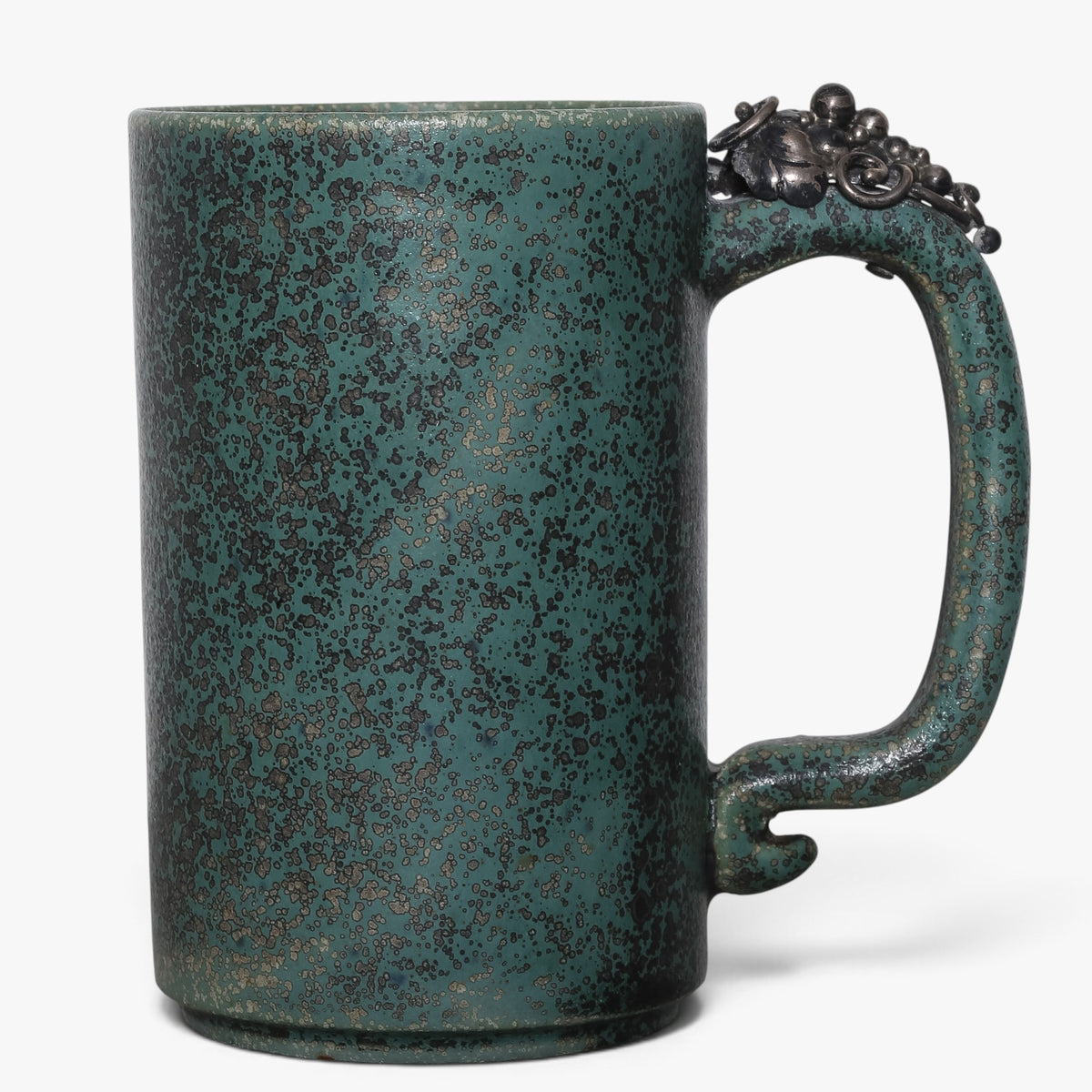 Mug in stoneware