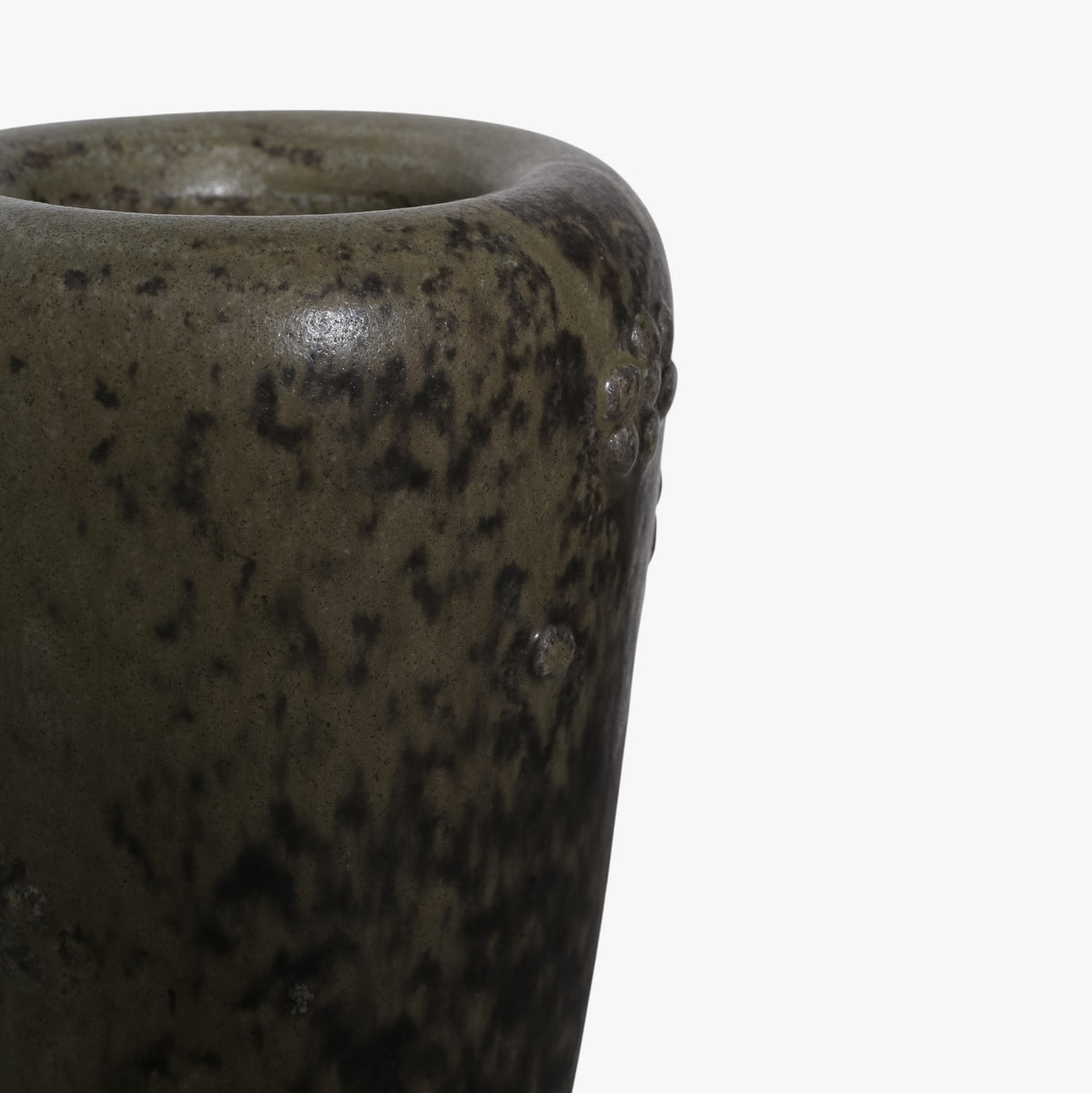 Vase in stoneware