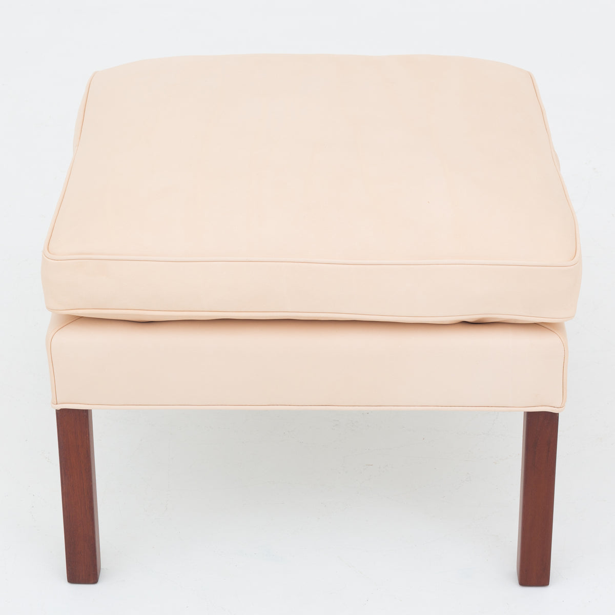 BM 2202 - Foot stool in natural leather