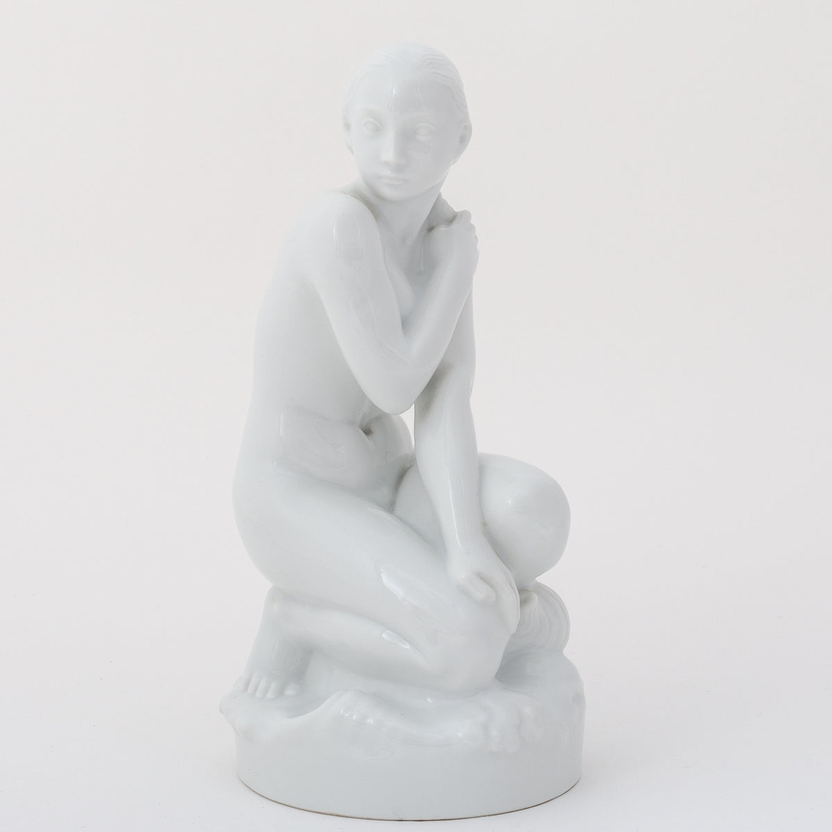 Figur af porcelæn