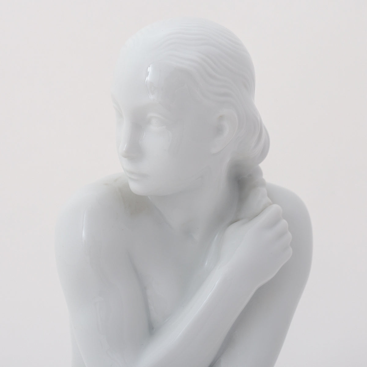 Figur af porcelæn
