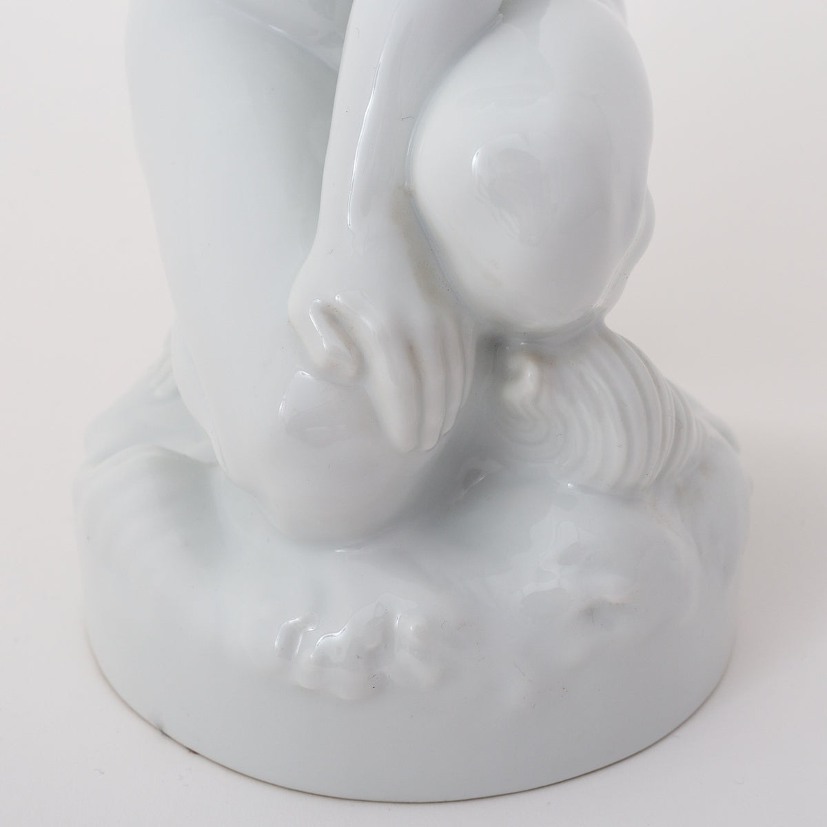 Figur af porcelæn