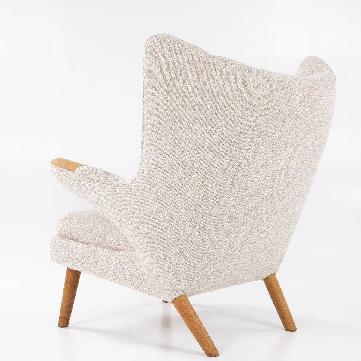 AP 19 - Papa Bear Chair in new wool
