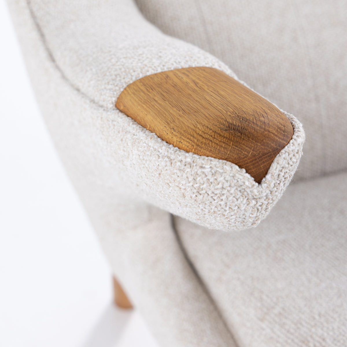 AP 19 - Papa Bear Chair in new wool