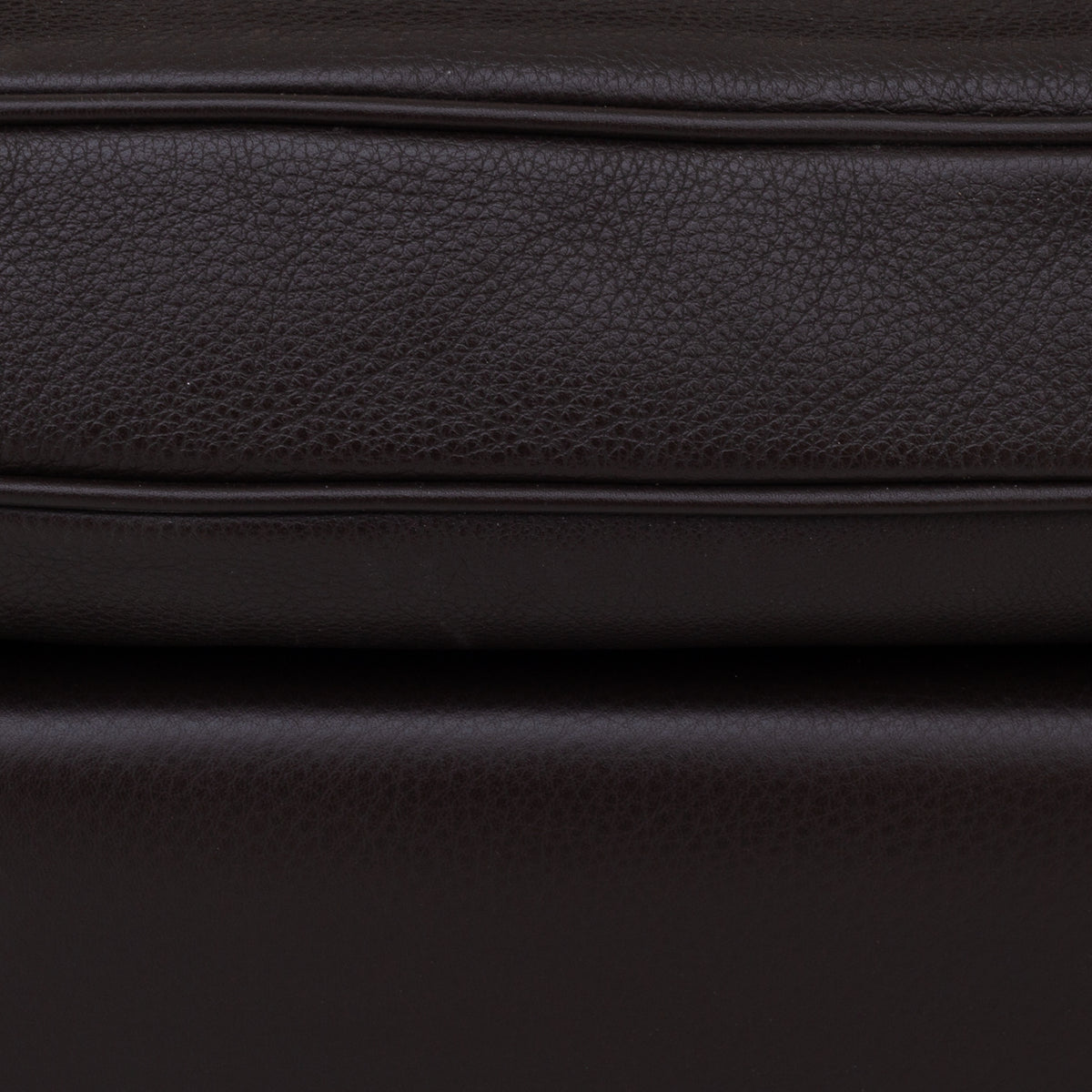 BM 2204 - Wing Back Chair in Prestige leather