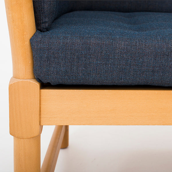 BM 1789 - Tremmesofa i nyt tekstil