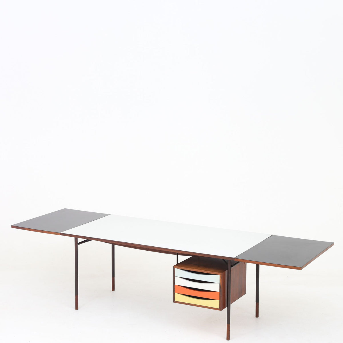 BO 69 - Rare work table