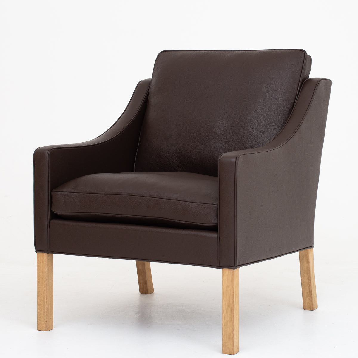 BM 2207 - Easy chair in Prestige leather