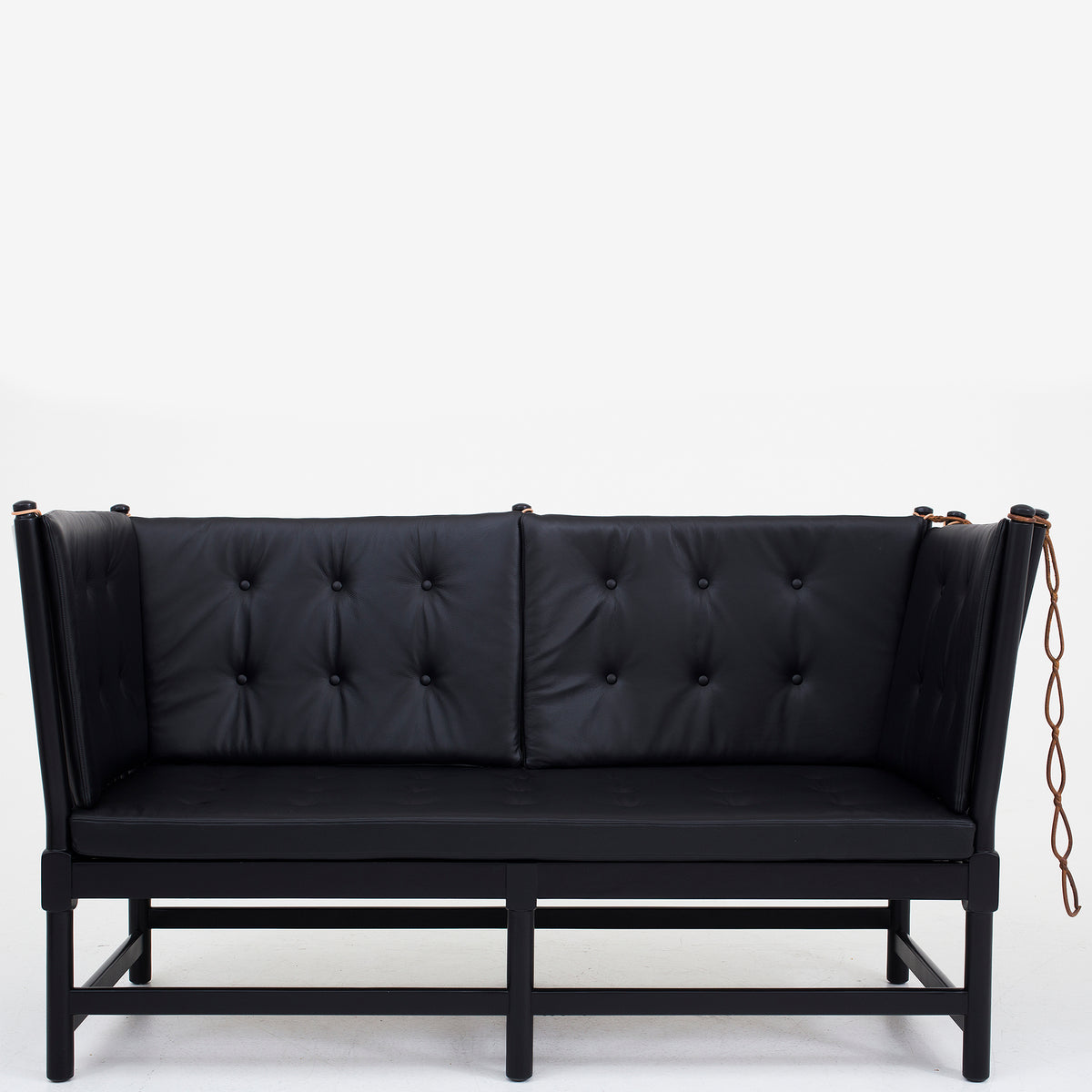 BM 1789 - Tremmesofa i nyt læder