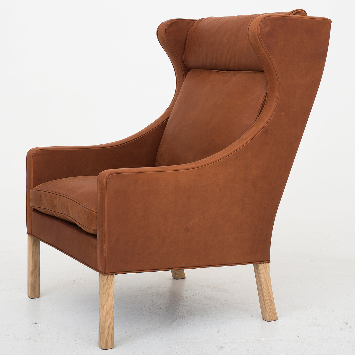 BM 2204 - 'Wing back chair' in Dunes leather