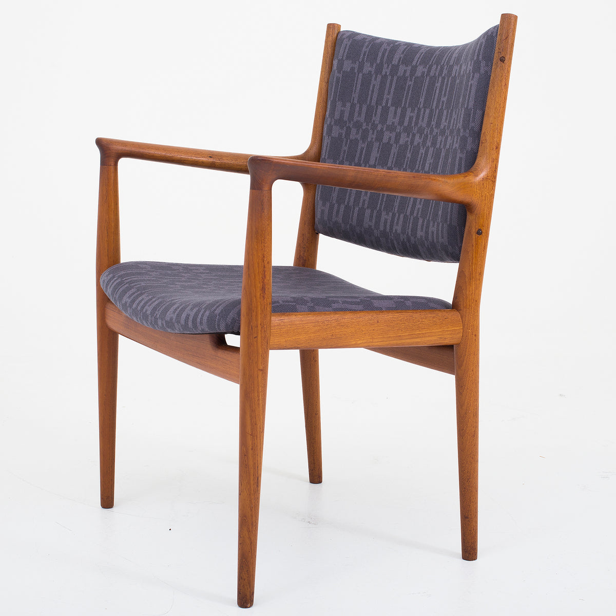 JH 513 - Armchair