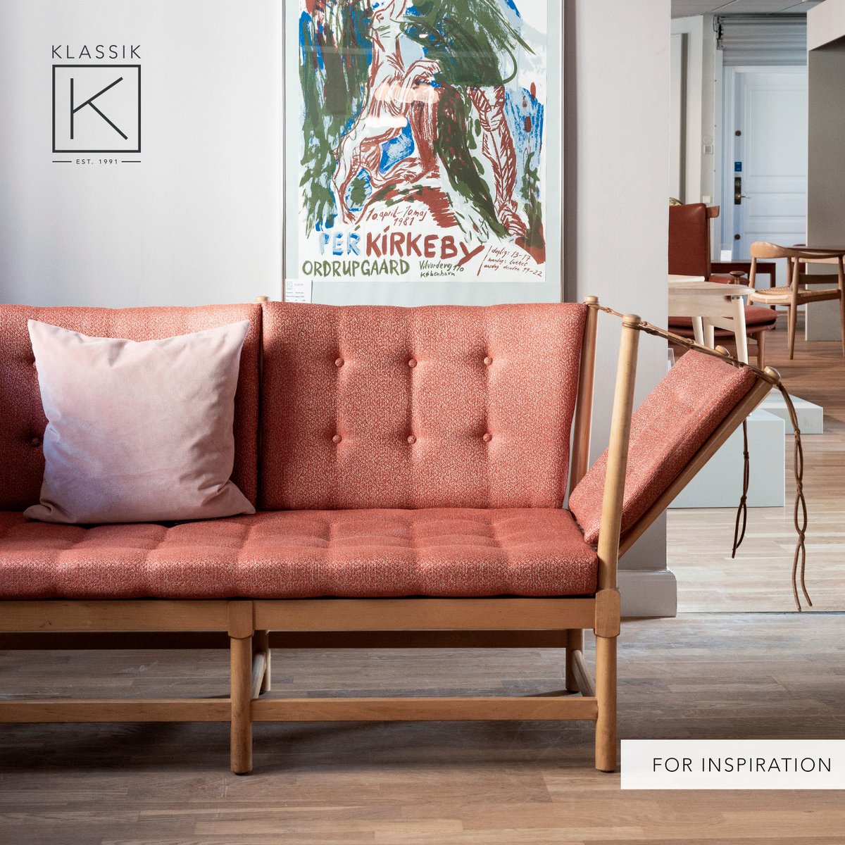 BM 1789 - Tremmesofa i nyt tekstil