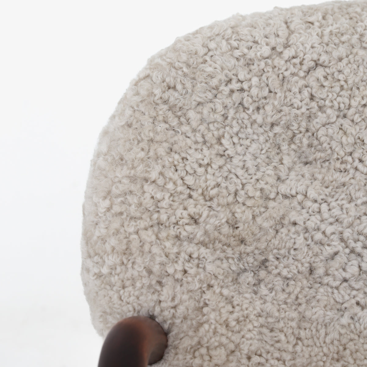Original Clam Chair in lambskin